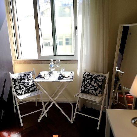 Fontana Guesthouse Lisboa Extérieur photo